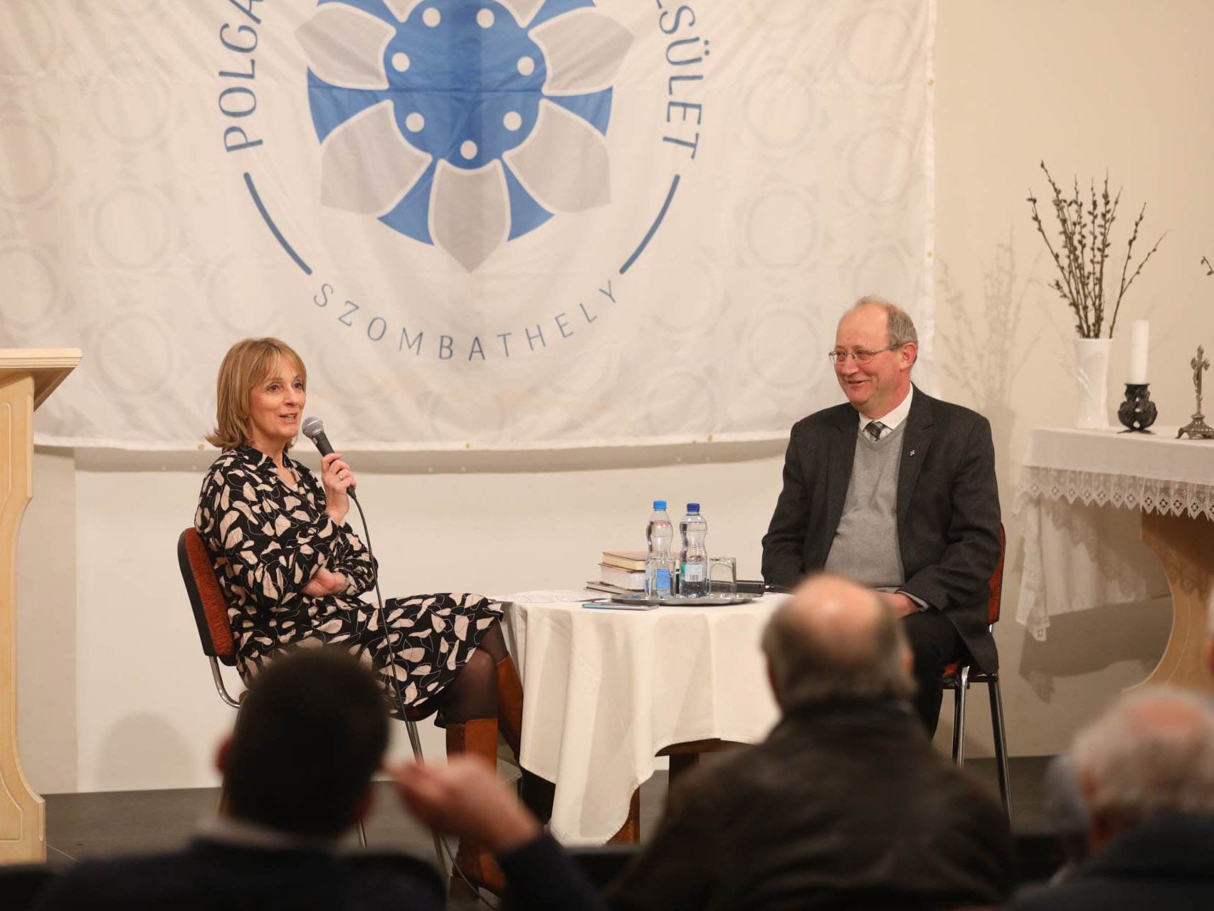 Közéleti beszélgetések dr. Zágorhidi Czigány Balázs történésszel